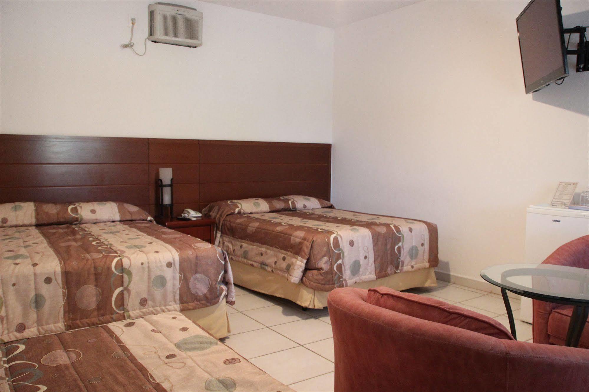Hotel Estancia Atibainha - Resort & Convention Nazaré Paulista Buitenkant foto